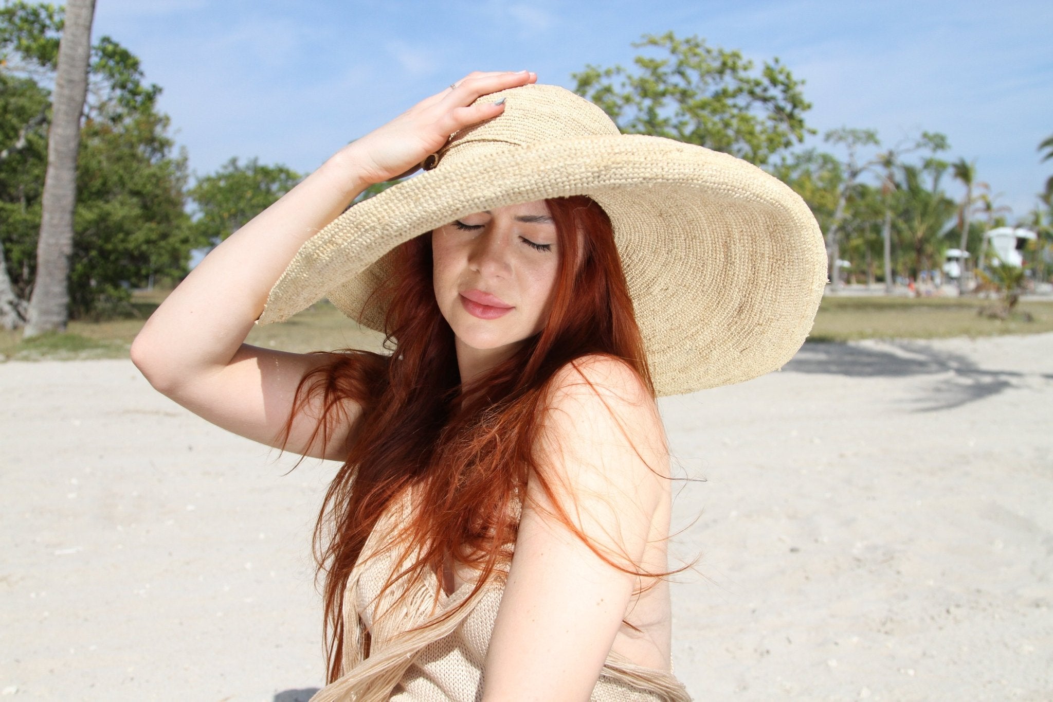 Noulo - Large Hat - Bluepandahomedecor