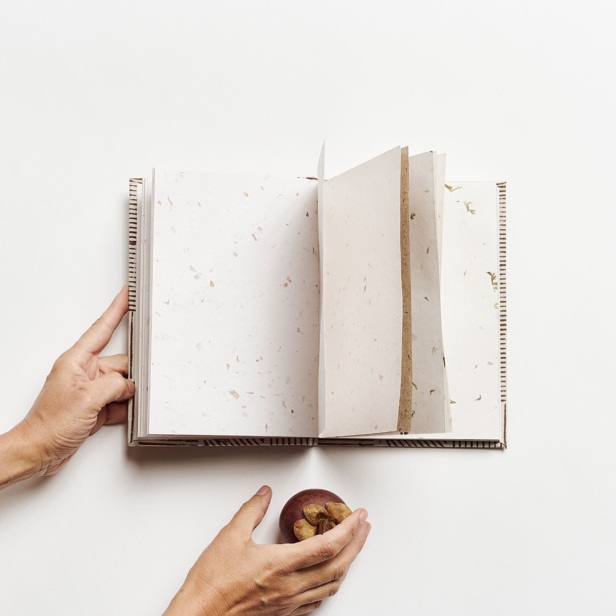 Oak Brown Zero Waste Handmade Artisanal Journal - Bluepandahomedecor