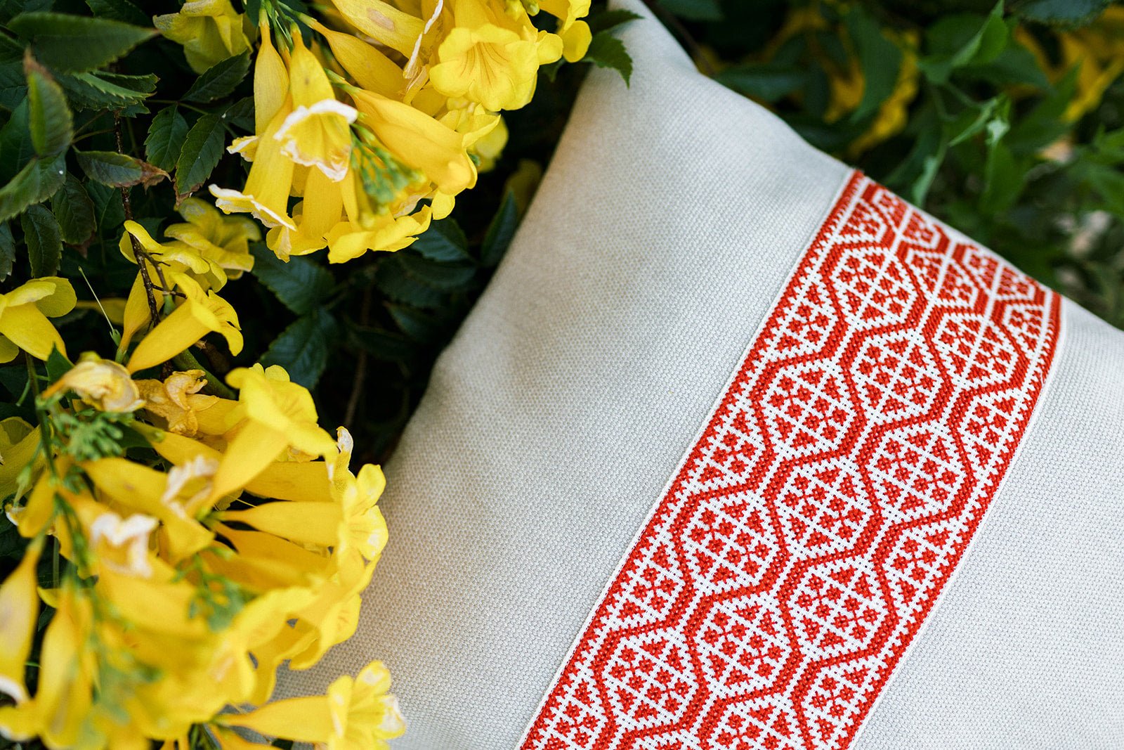 Palestinian Red Pillow Cover - Bluepandahomedecor