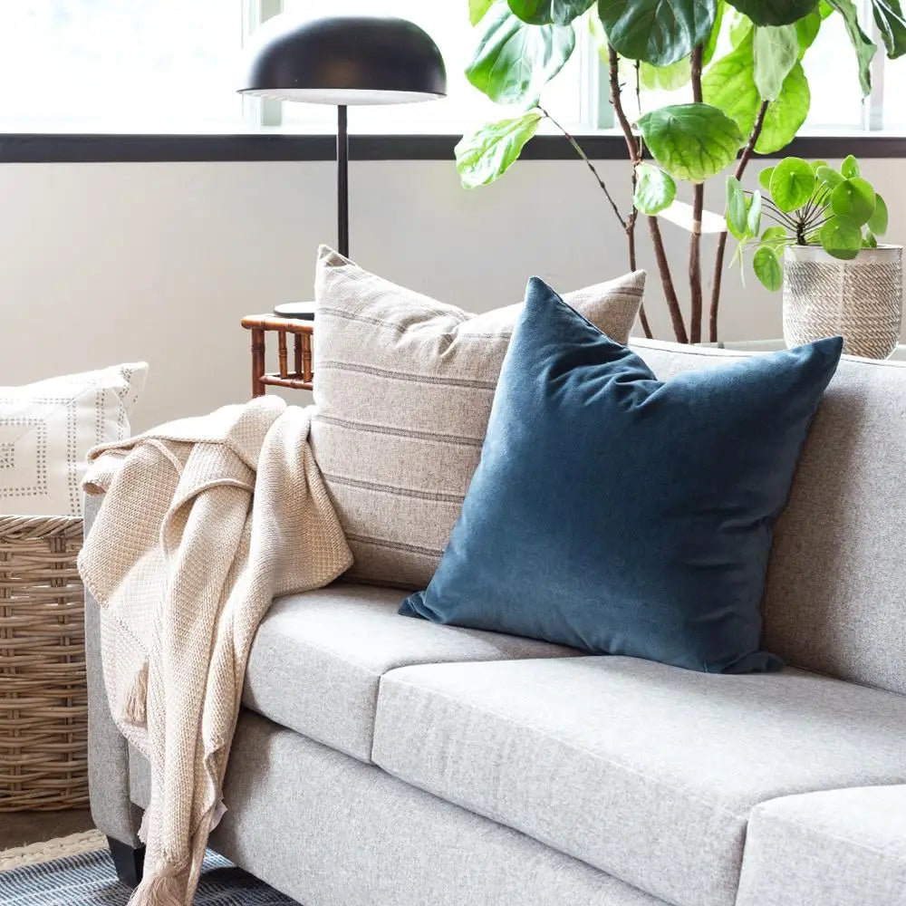 Luxury Velvet Lumbar Pillowcase 30X50 Nordic Cushion Cover Green Decorative Pillows Solid Color Pillow Cover For Living Room