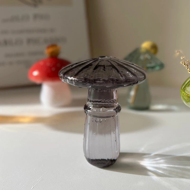 Mini Bud Vase Glass Mushroom Aromatherapy Bottle Hydroponic Flower Decoration Home Decor Nordic Vase Desktop Small Vase