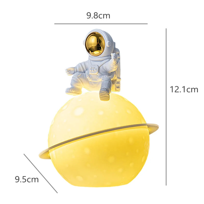 Astronaut Sitting in The Moon Night Light Creative Desktop Luminous Planet Lamp