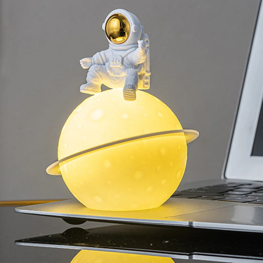 Astronaut Sitting in The Moon Night Light Creative Desktop Luminous Planet Lamp