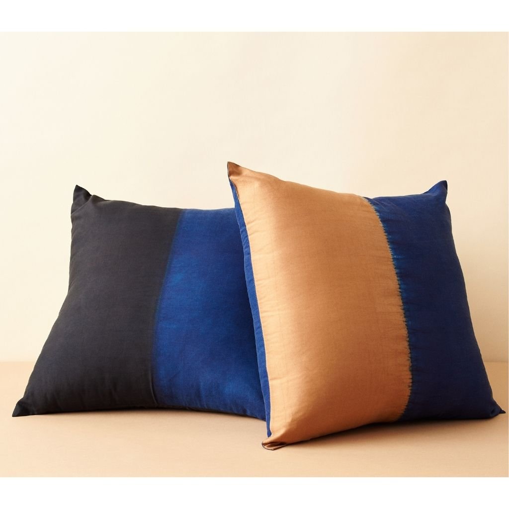 Aakar Mor Color Block Mulberry Silk Pillow - Bluepandahomedecor