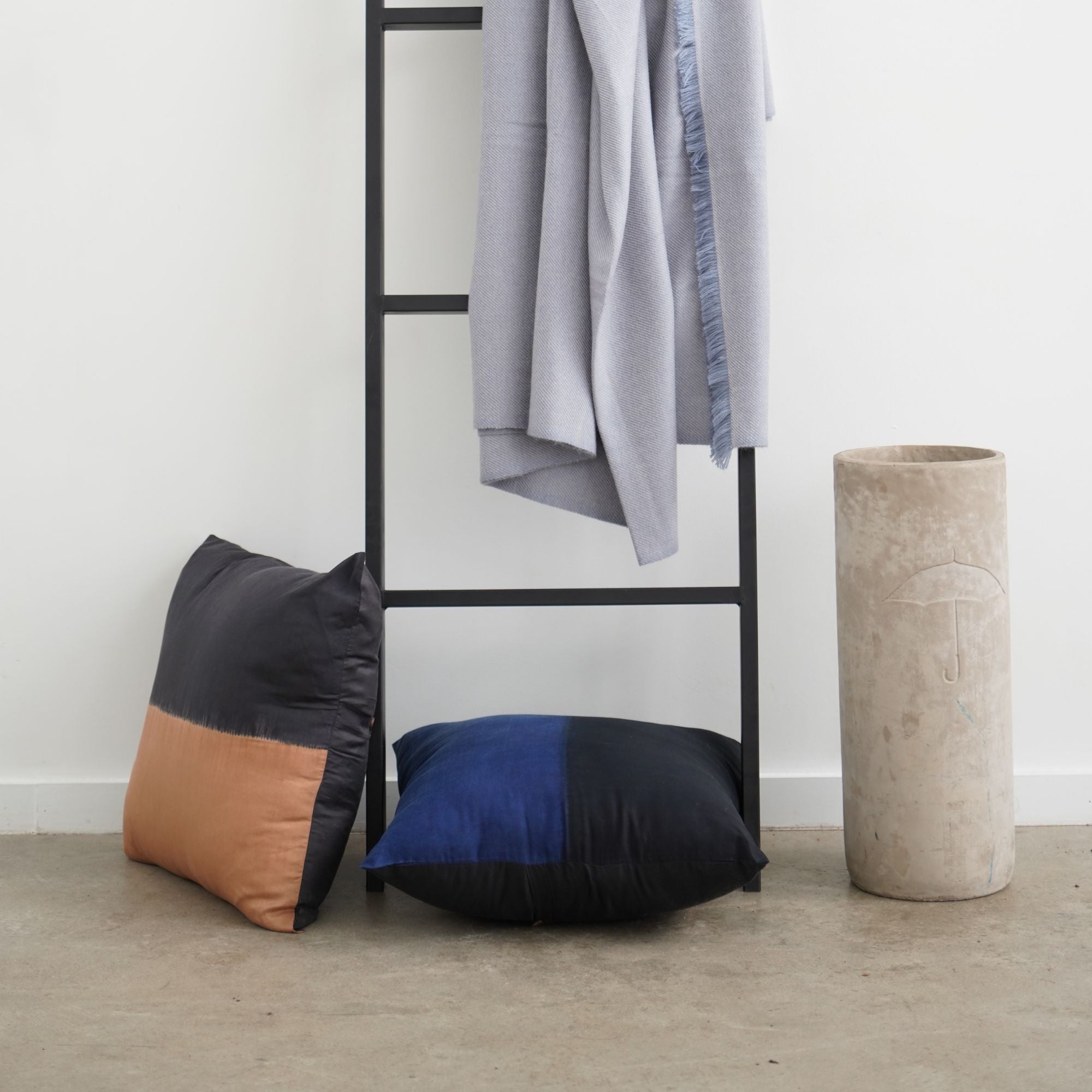 Aakar Mor Color Block Mulberry Silk Pillow - Bluepandahomedecor