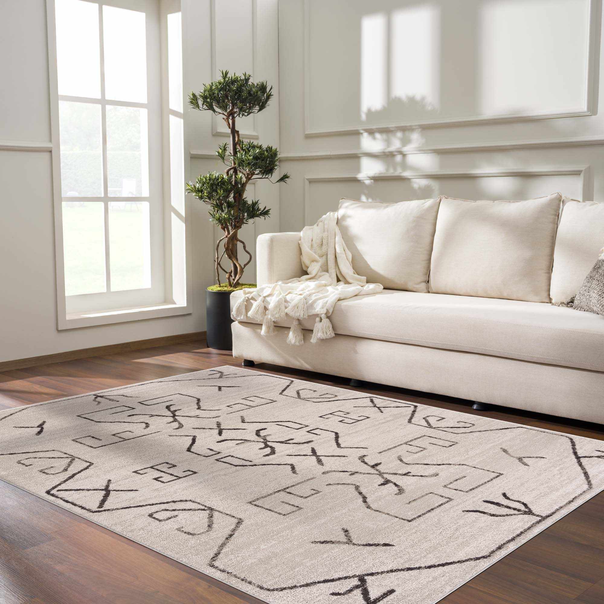 Translation missing: en.Azzan Cream &amp; Charcoal Area Rug - Bluepandahomedecor: HOME DECOR