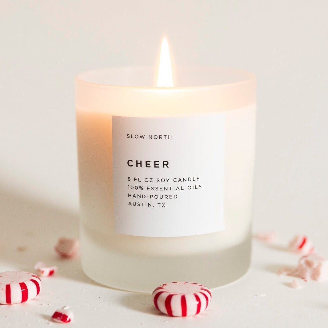 Christmas soy candle Cheer - Cinnamon, Cypress & Peppermint - Bluepandahomedecor