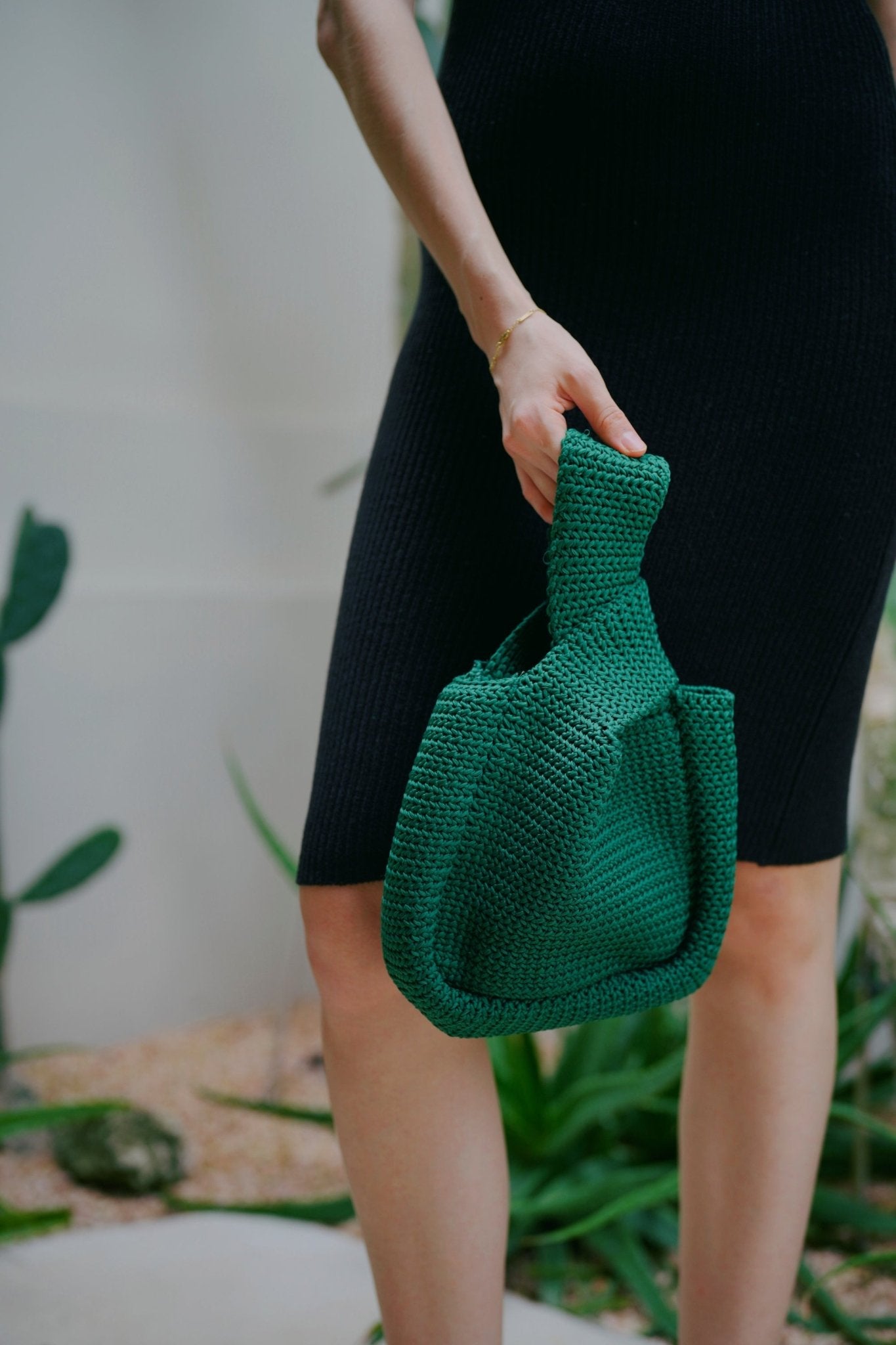 Mackenzie Knit Clutch in Emerald - Bluepandahomedecor